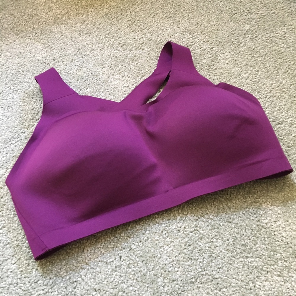 Lululemon Enlite Bra 34 E
